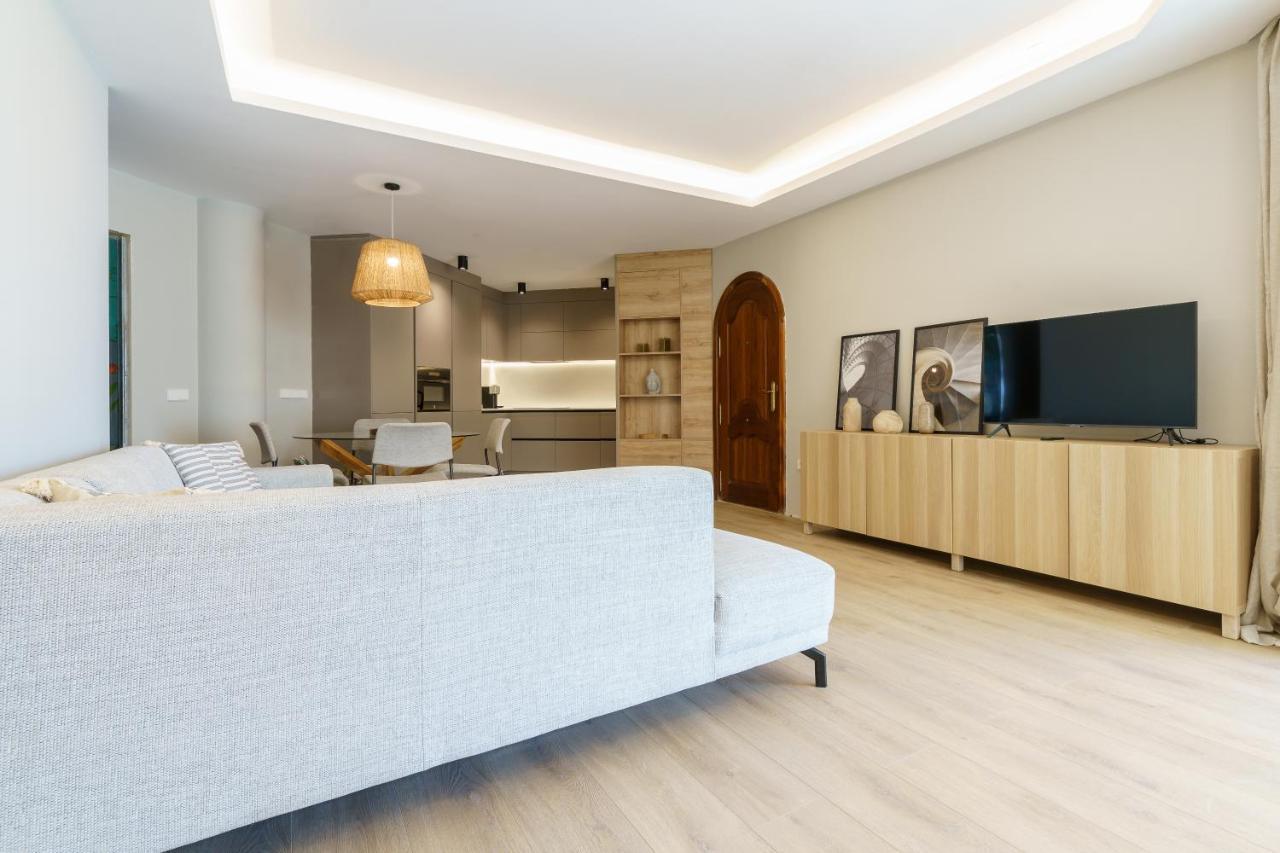 Luxury Costa Apartment