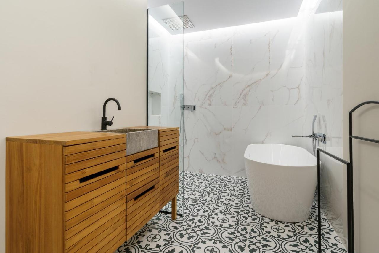 Luxury Costa Apartment